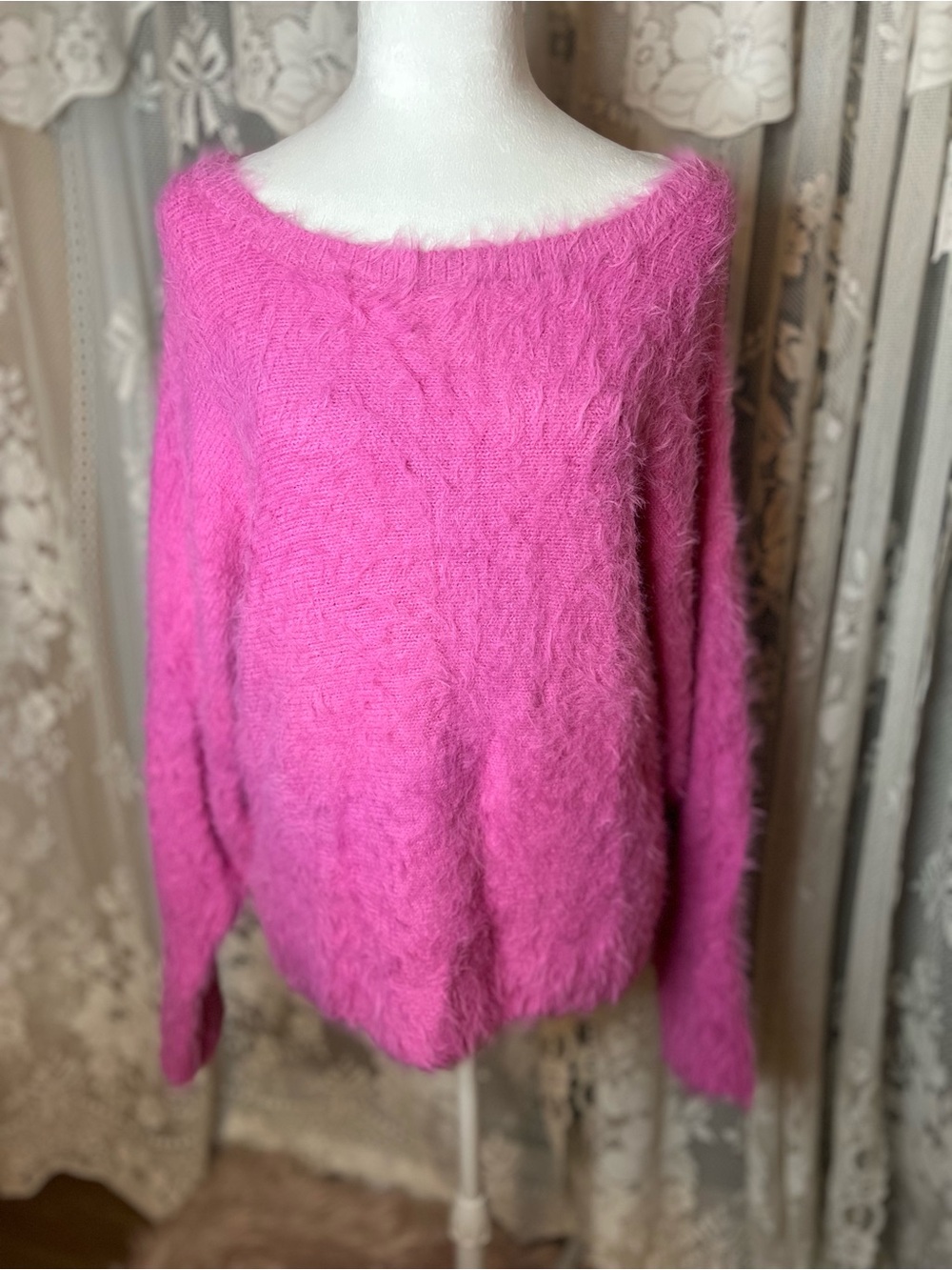 Jessica Simpson Hot Pink Fuzzy Sweater XL